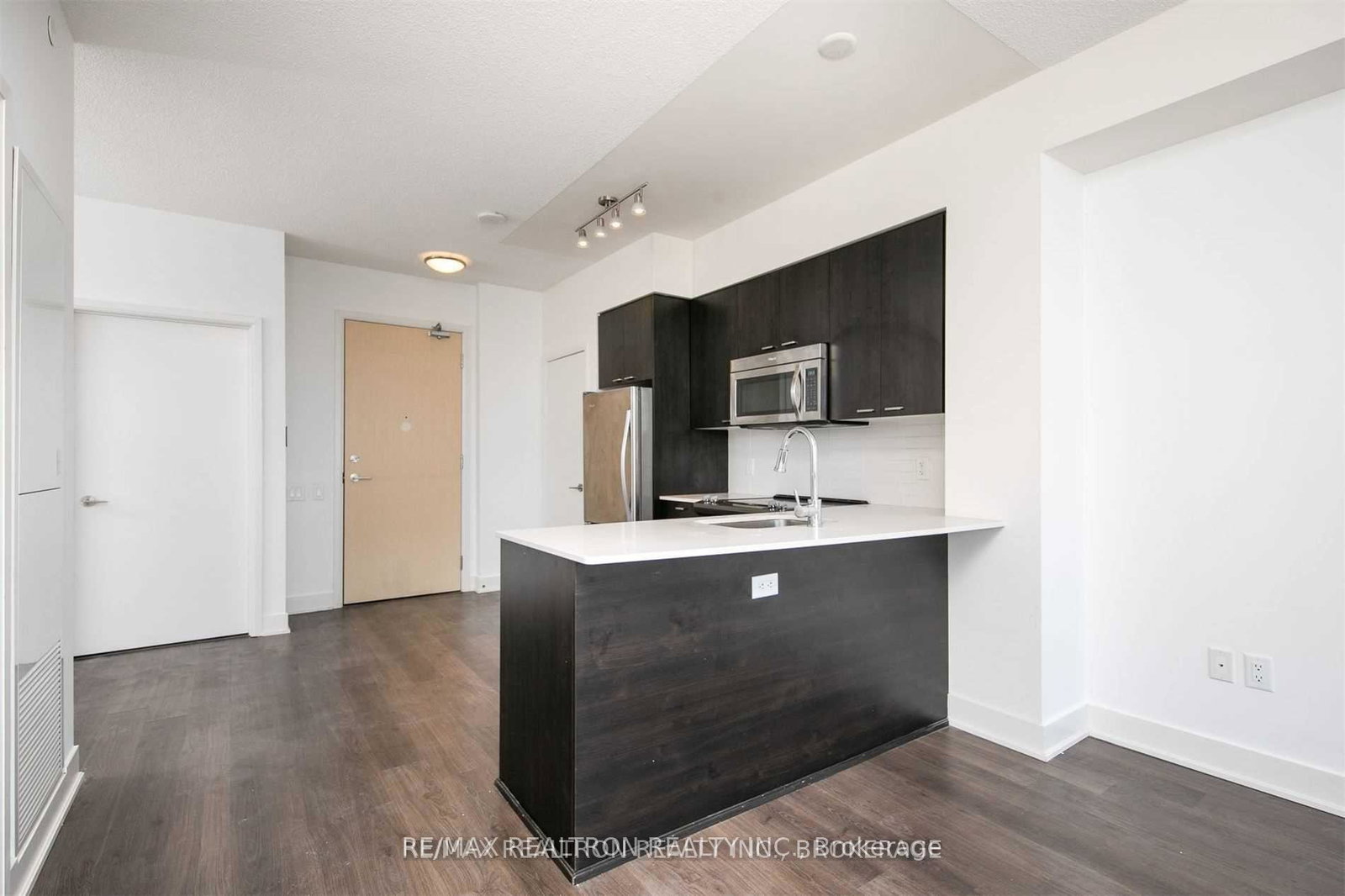 30-roehampton-avenue-toronto-ontario-c13484990
