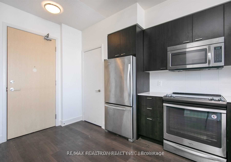 30-roehampton-avenue-toronto-ontario-c13484990