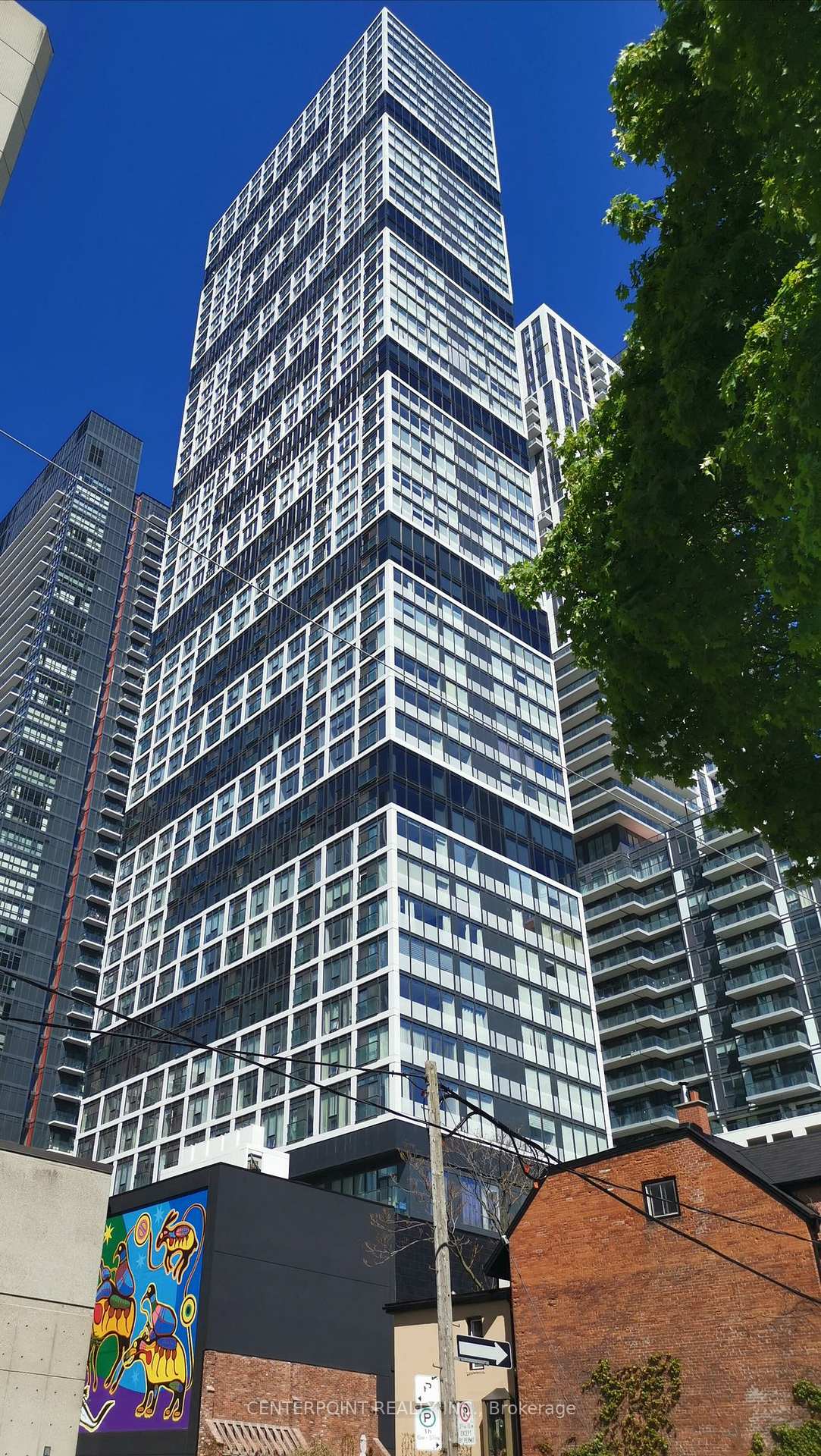 181-dundas-street-e-toronto-ontario-c13485032