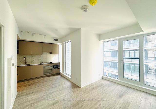 55-mercer-street-toronto-ontario-c13485326