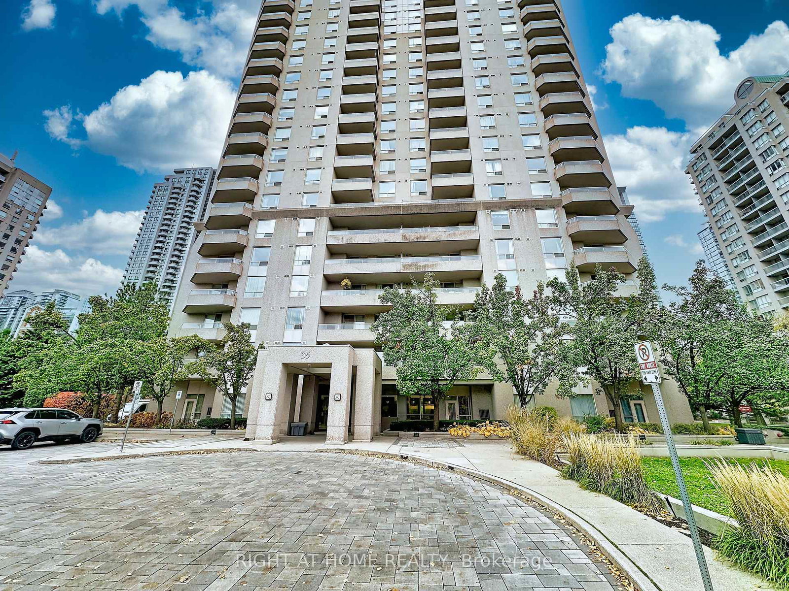 35-empress-avenue-north-york-ontario-c13485438