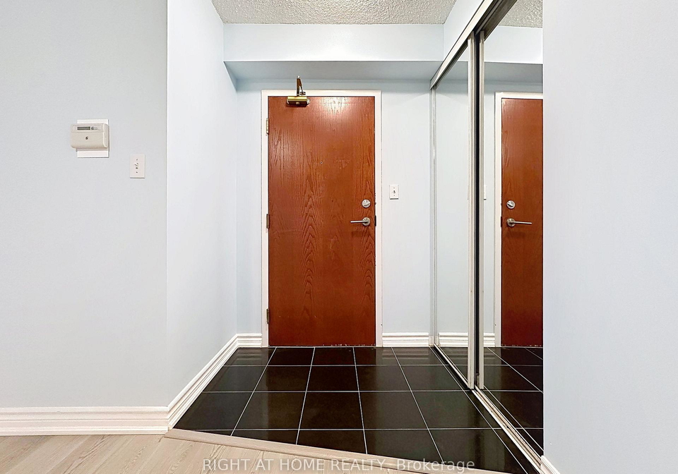 35-empress-avenue-north-york-ontario-c13485438