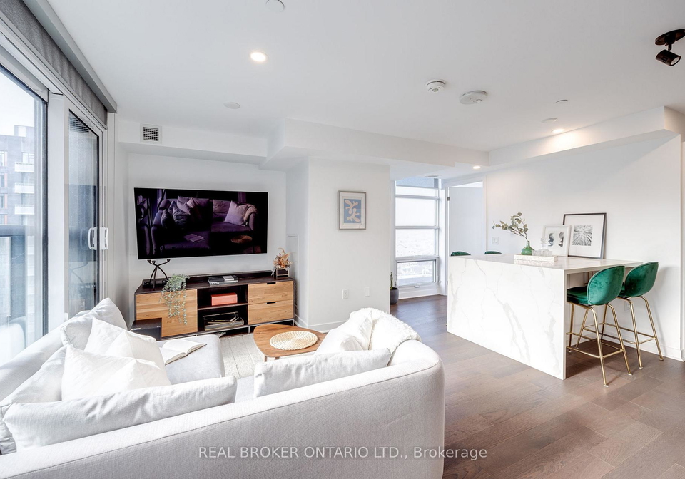501-adelaide-street-w-toronto-ontario-c13485522