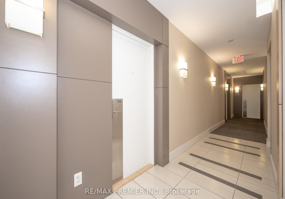 220-victoria-street-toronto-ontario-c13485636
