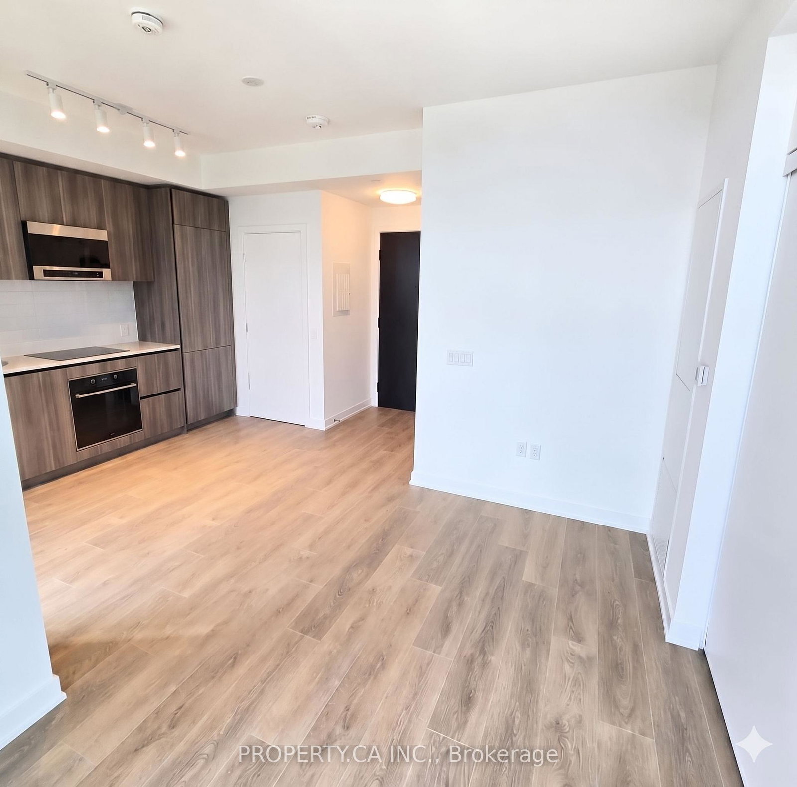 117-broadway-avenue-toronto-ontario-c13485666