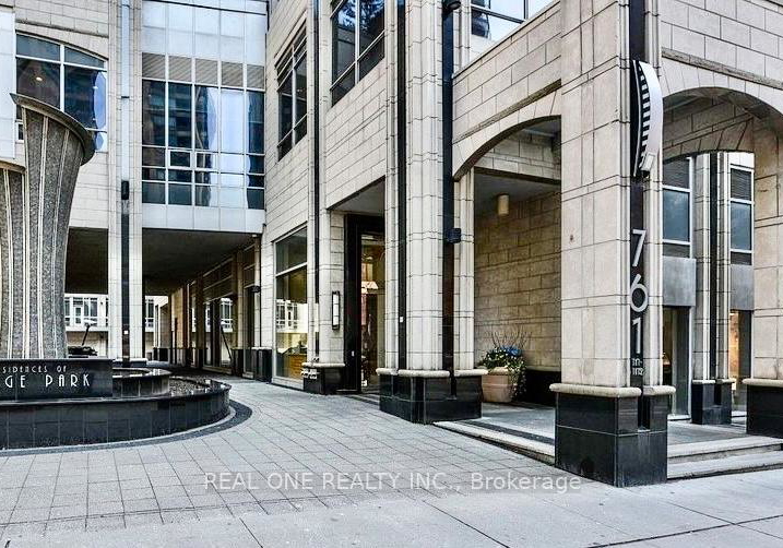 761-bay-street-toronto-ontario-c13485668