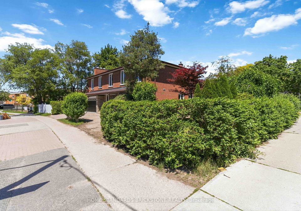 220-torresdale-avenue-toronto-ontario-c13485672