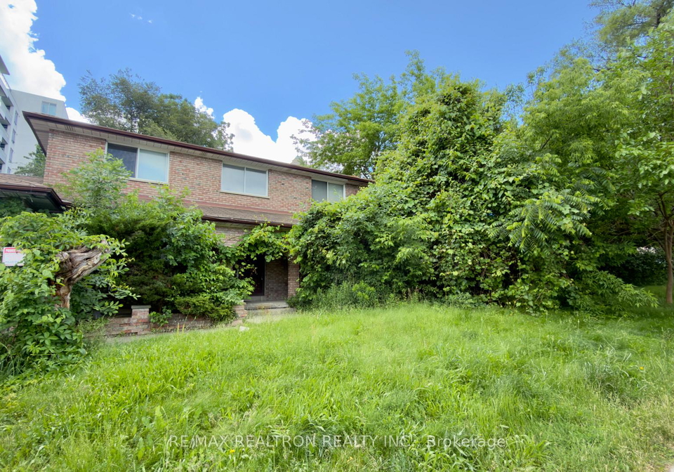 589-sheppard-avenue-e-north-york-ontario-c13485810