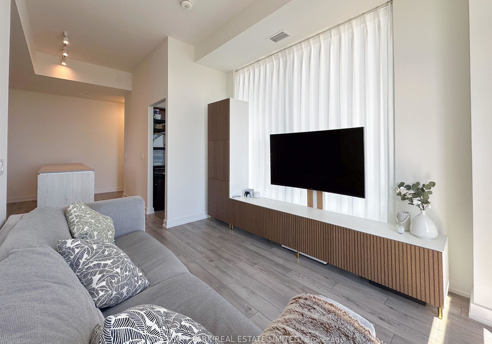 89-church-street-toronto-ontario-c13485856