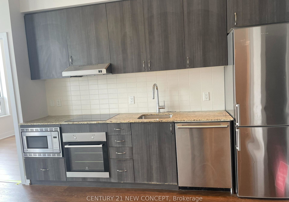 7-kenaston-gardens-e-north-york-ontario-c13486048