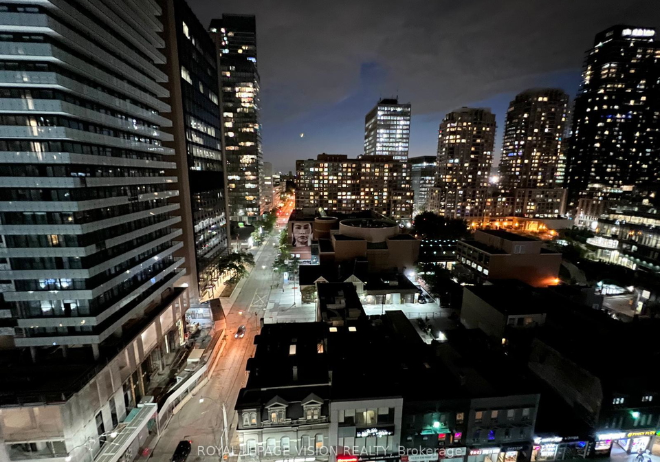 501-yonge-street-toronto-ontario-c13486070
