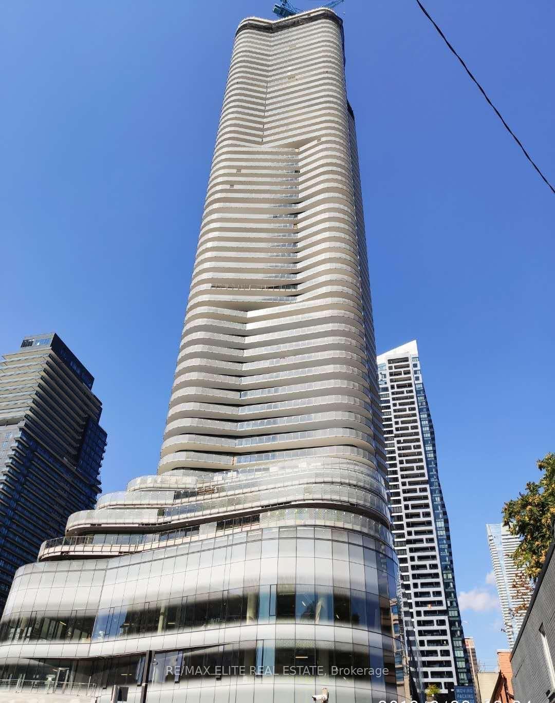 11-wellesley-street-w-toronto-ontario-c13486180