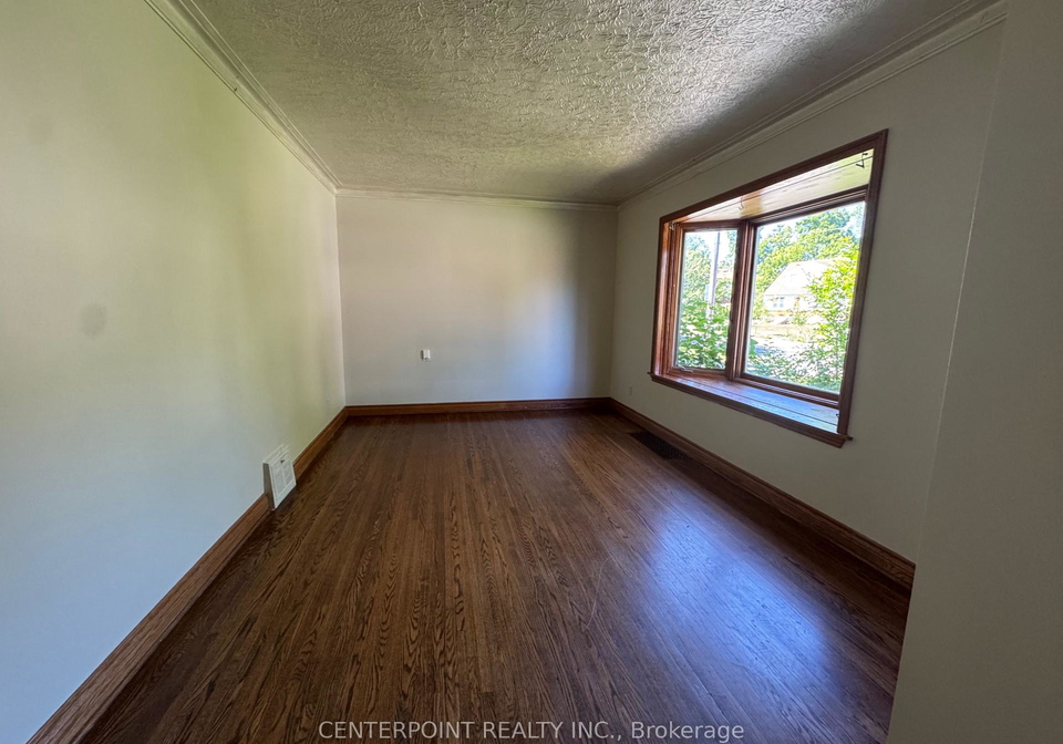 33-grantbrook-street-toronto-ontario-c13486264