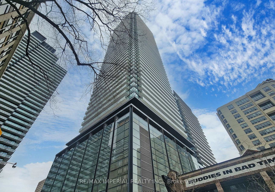 501-yonge-street-toronto-ontario-c13486282
