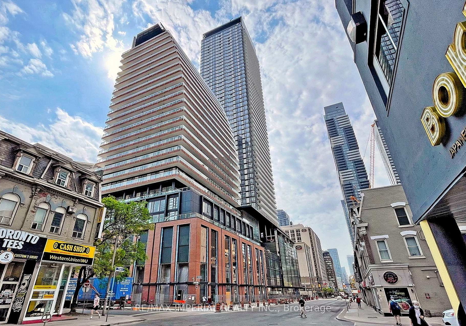 501-yonge-street-toronto-ontario-c13486282