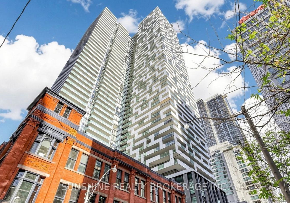 25-richmond-street-e-toronto-ontario-c13486504