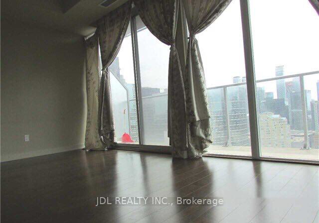 126-simcoe-street-toronto-ontario-c13486530