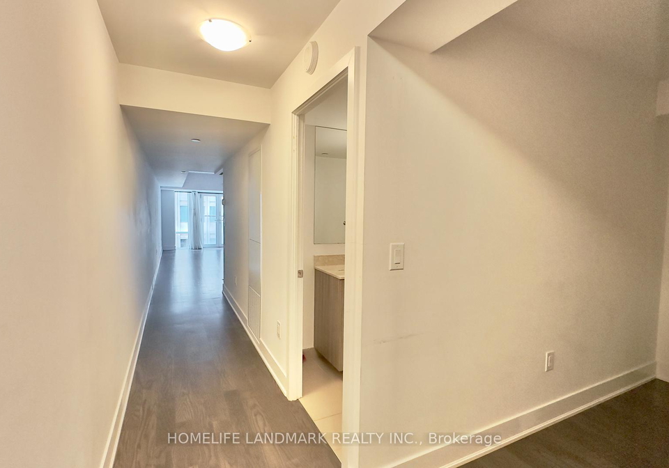 955-bay-street-toronto-ontario-c13486546