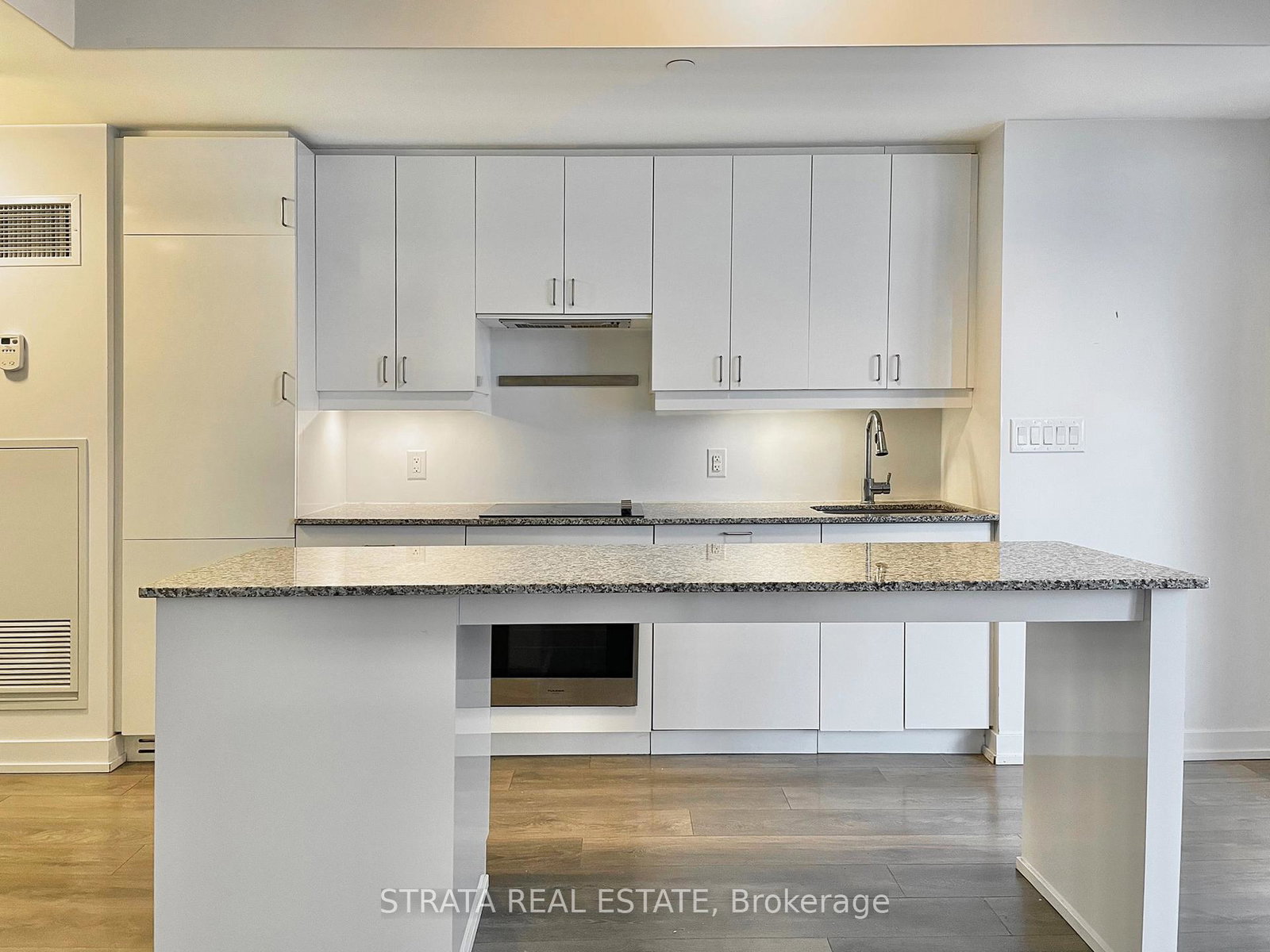 426-university-avenue-toronto-ontario-c13486742