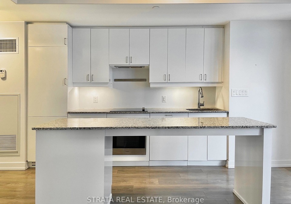 426-university-avenue-toronto-ontario-c13486742