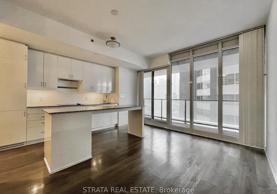 426-university-avenue-toronto-ontario-c13486742