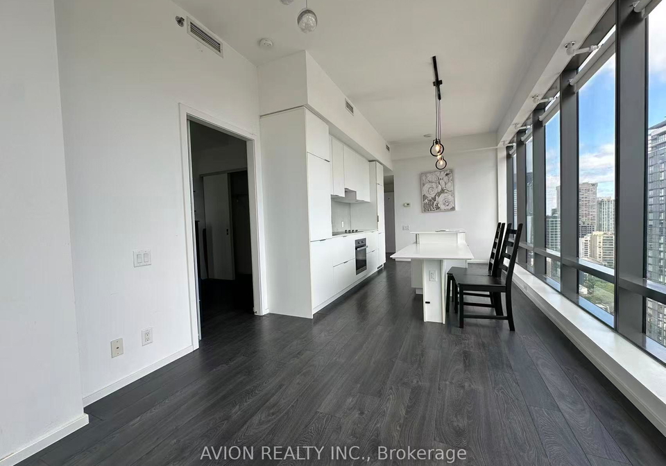 5-st-joseph-street-toronto-ontario-c13486814