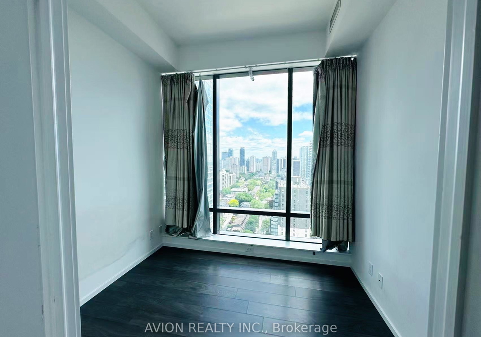 5-st-joseph-street-toronto-ontario-c13486814