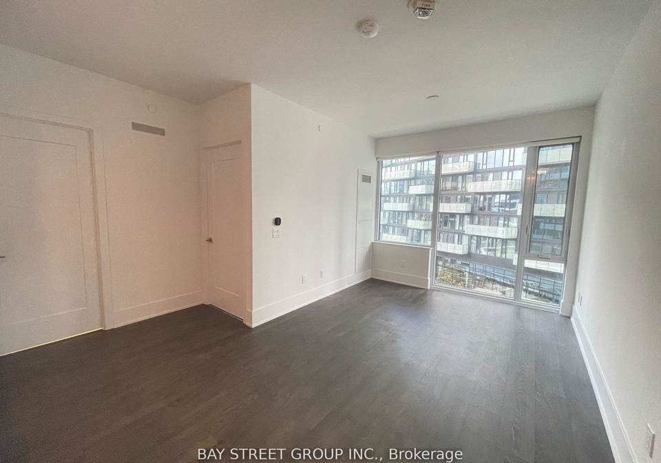 470-front-street-w-toronto-ontario-c13486918