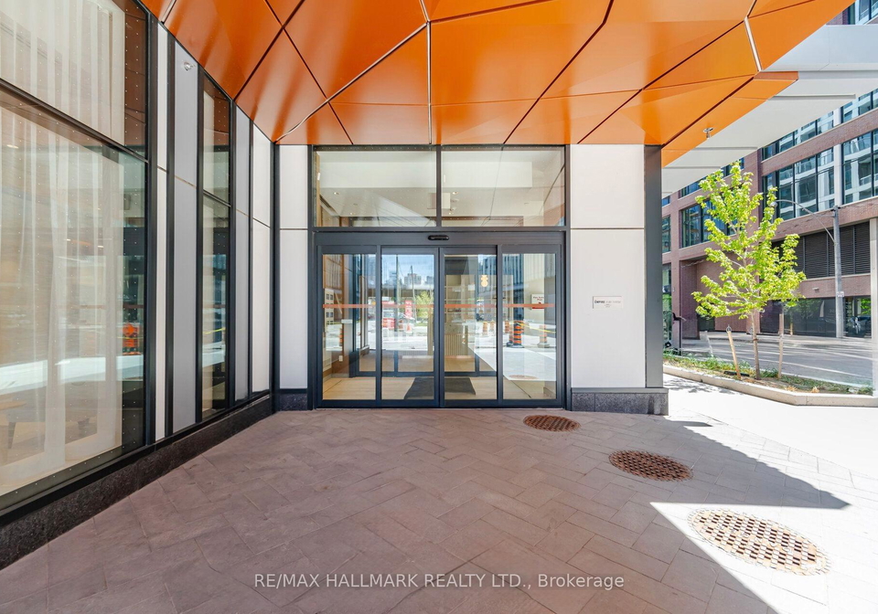 15-richardson-street-toronto-ontario-c13486992