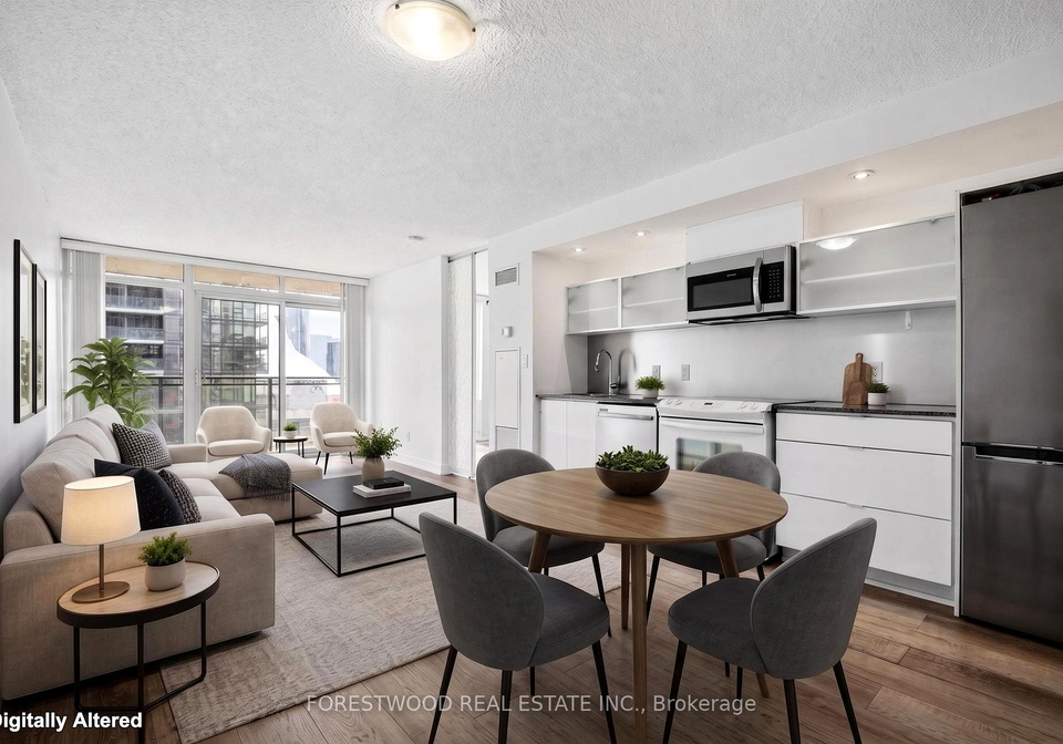 4-spadina-avenue-toronto-toronto-ontario-c13487228