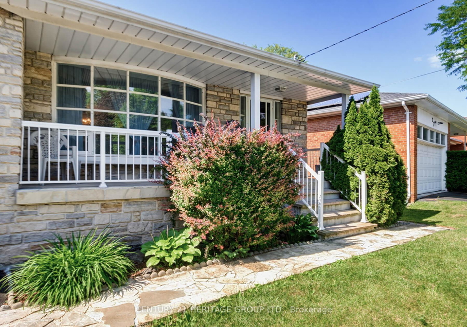 29-lockmere-terrace-toronto-north-york-ontario-c13487514