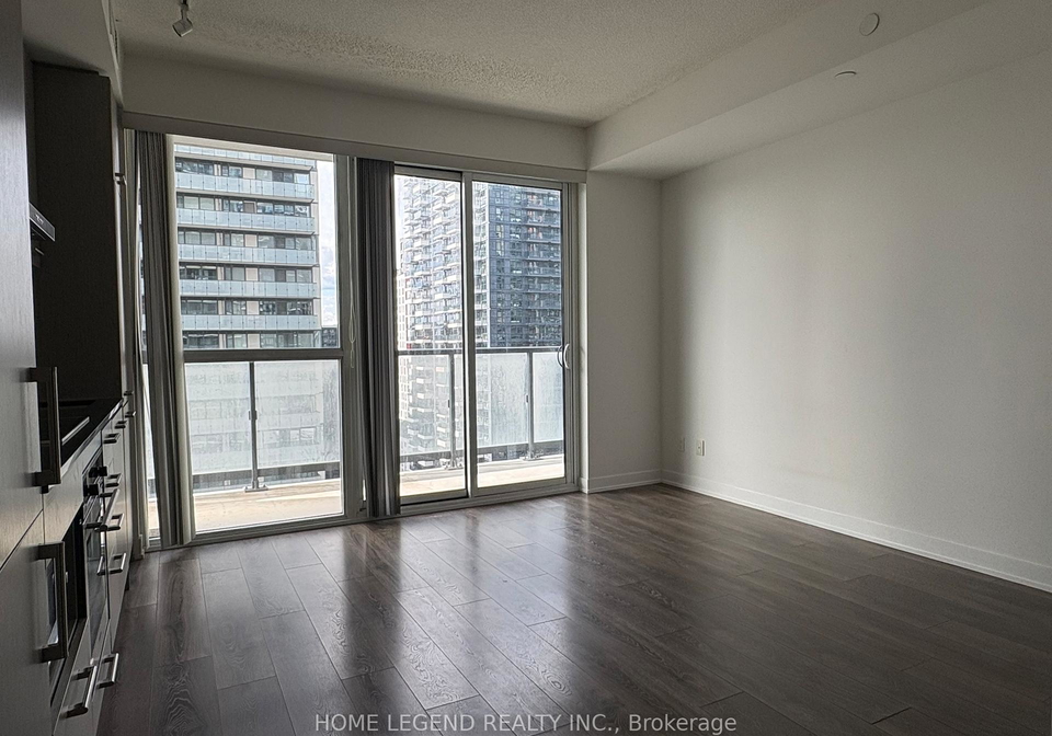 87-peter-street-toronto-toronto-ontario-c13487660