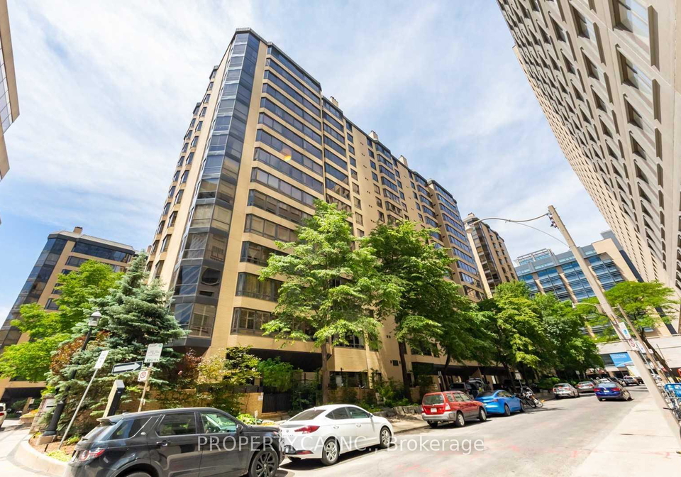 280-simcoe-street-toronto-toronto-ontario-c13487676
