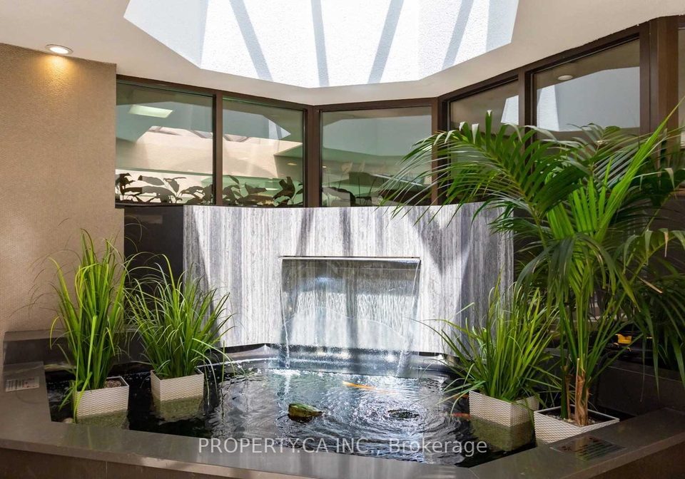 280-simcoe-street-toronto-toronto-ontario-c13487676