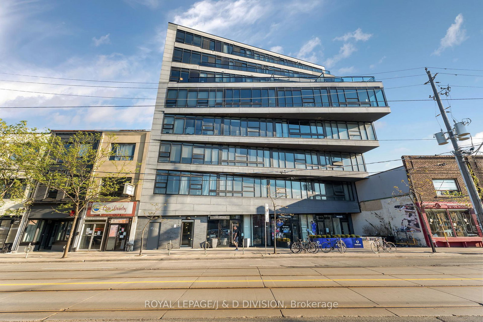 1239-dundas-street-w-toronto-toronto-ontario-c13488558