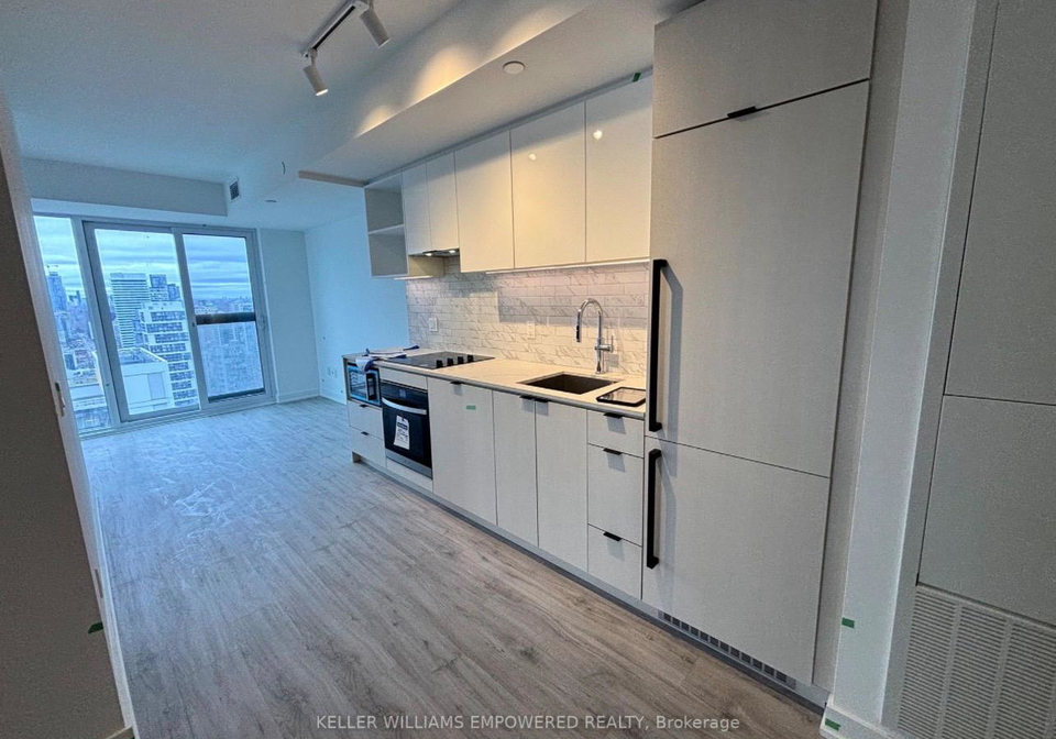 252-church-street-toronto-toronto-ontario-c13488656