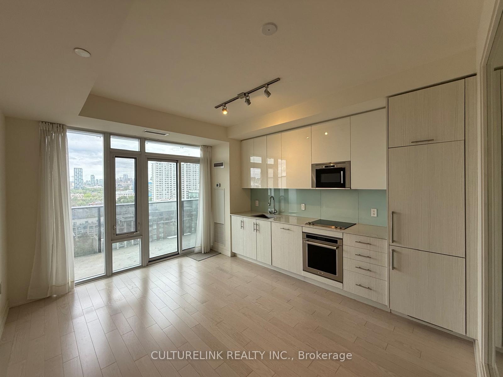 330-richmond-street-w-toronto-toronto-ontario-c13489172