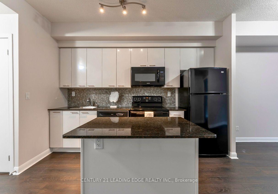 15-bruyeres-mews-toronto-toronto-ontario-c13489626