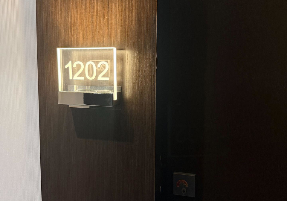 2221-yonge-street-toronto-toronto-ontario-c13489666