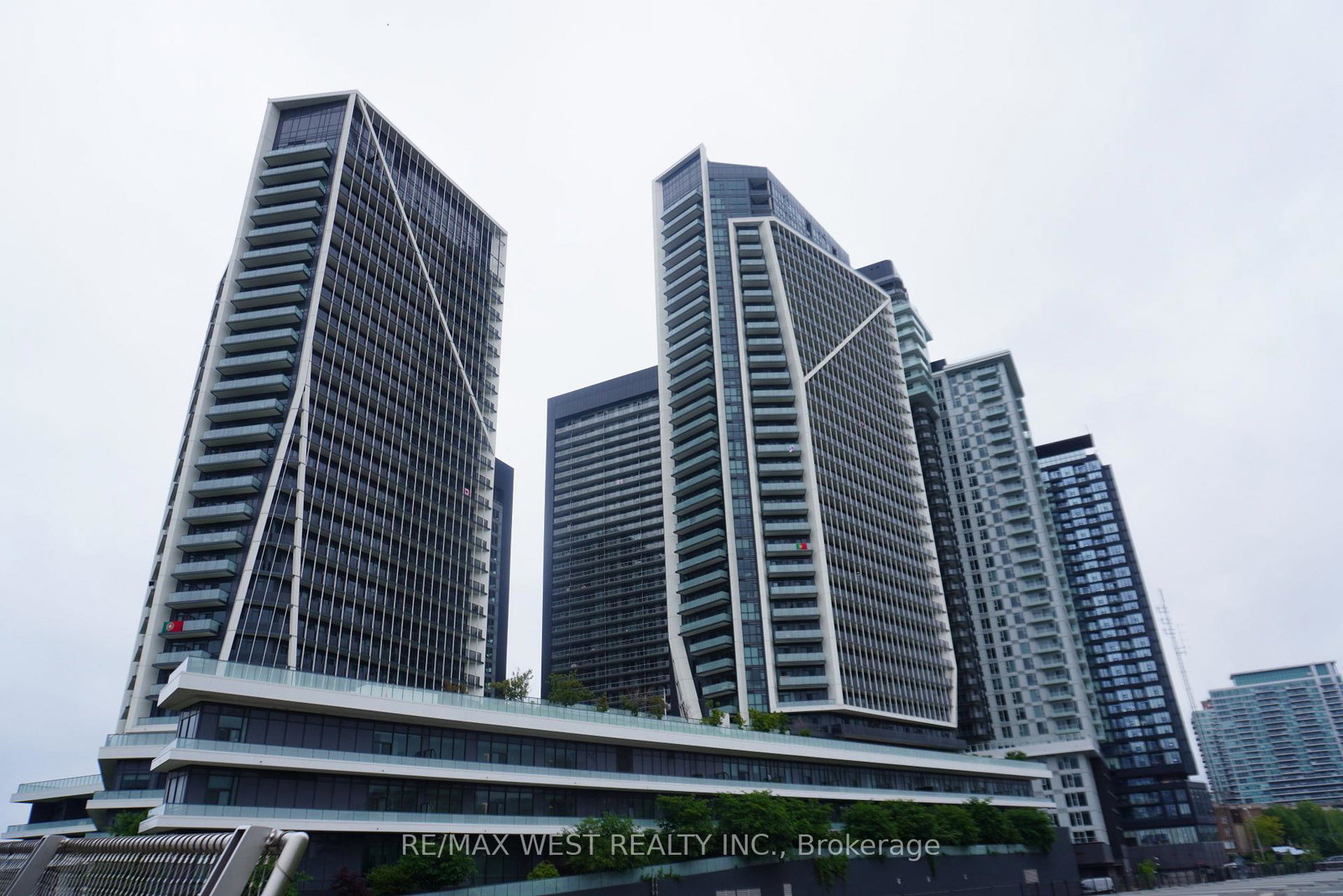50-ordnance-street-toronto-toronto-ontario-c13490042