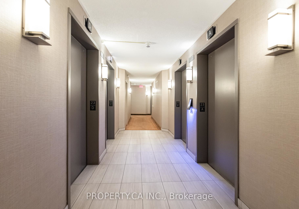 8-hillcrest-avenue-toronto-north-york-ontario-c13490100