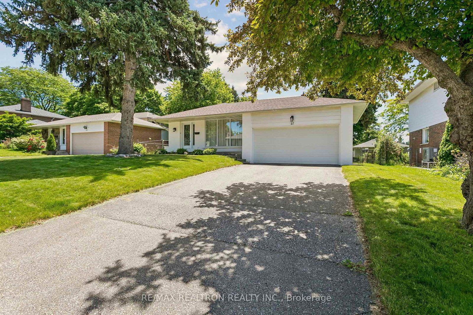 27-elfindale-crescent-toronto-north-york-ontario-c13490162
