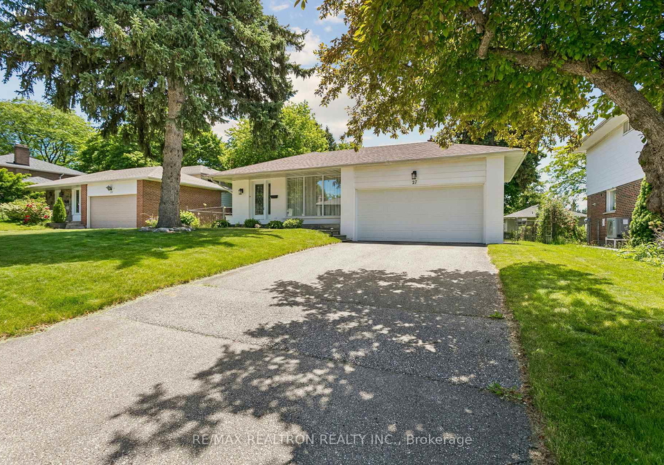 27-elfindale-crescent-toronto-north-york-ontario-c13490162