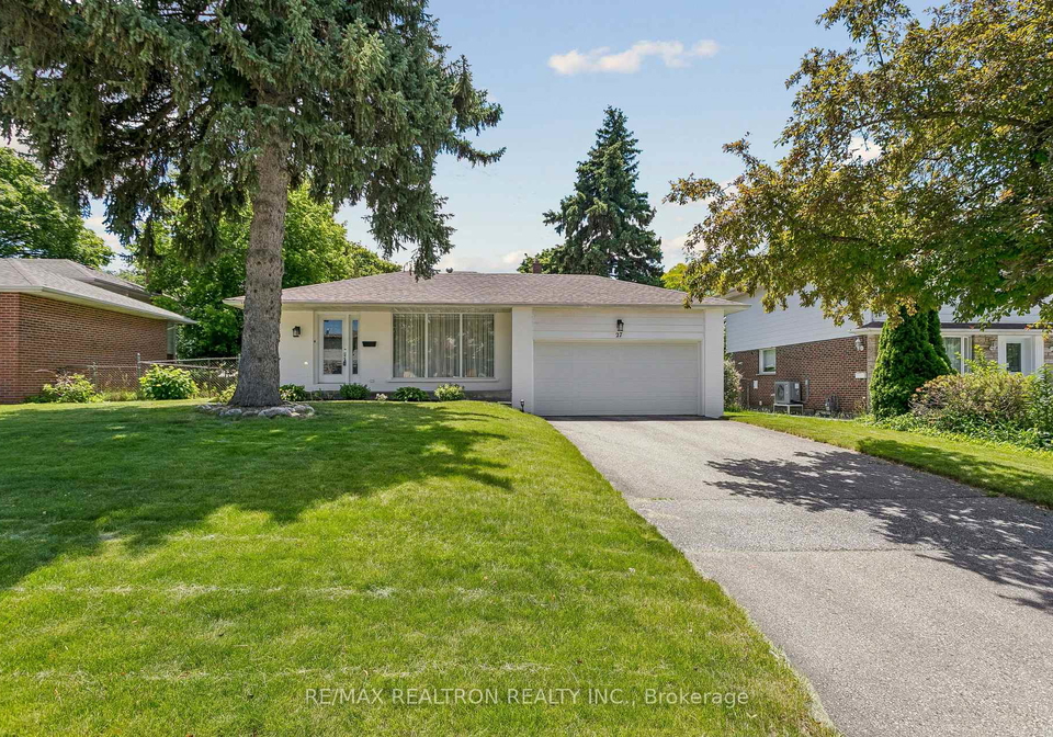 27-elfindale-crescent-toronto-north-york-ontario-c13490162