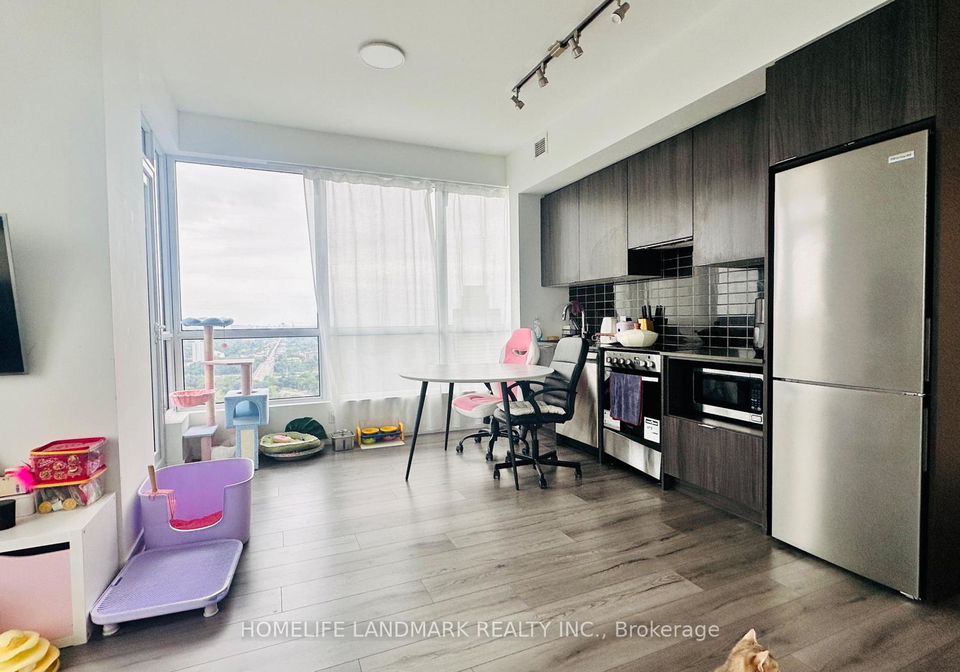 395-bloor-street-e-toronto-toronto-ontario-c13490332