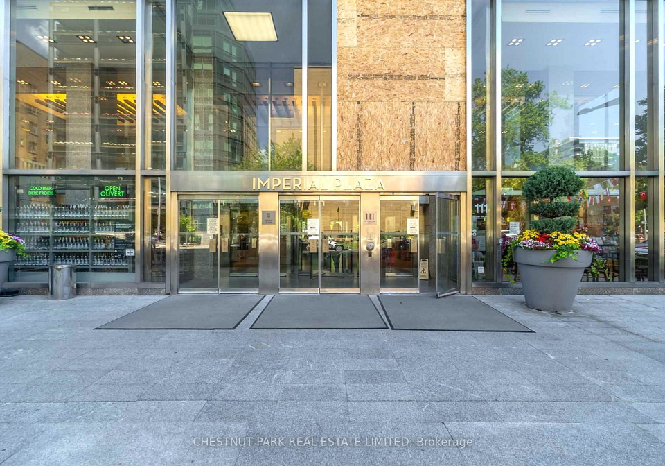 111-st-clair-avenue-w-toronto-toronto-ontario-c13490594