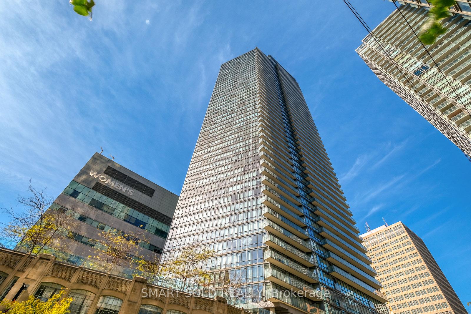 832-bay-street-toronto-toronto-ontario-c13490754