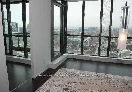 8-charlotte-street-toronto-toronto-ontario-c13490890