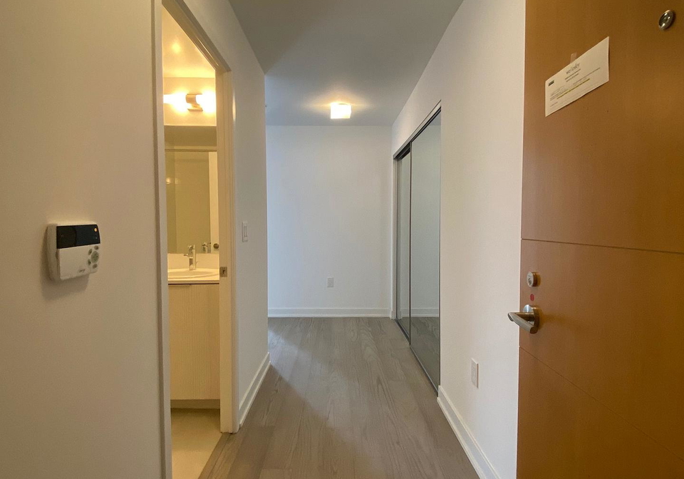 11-wellesley-street-w-toronto-toronto-ontario-c13490958