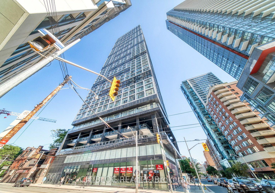 181-dundas-street-e-toronto-toronto-ontario-c13491138
